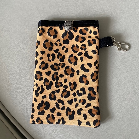 Leopard print slim line eyeglass case with safety button and lobster clasp - Picture 1 of 2